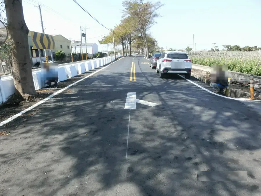 施工後,新鋪設的道路